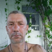 Денис, 43, Покровка