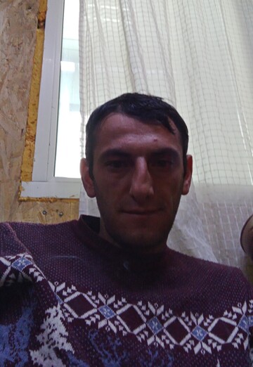 La mia foto - Mher Sargsyan, 28 di Troick (@mhersargsyan0)