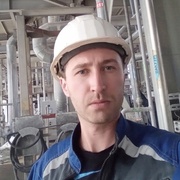 Илья, 33, Усолье