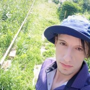 Filipp, 26, Урень