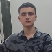 Roman, 18, Ереван