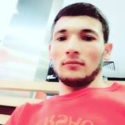 Бунед Холикжонов, 31, Лобня