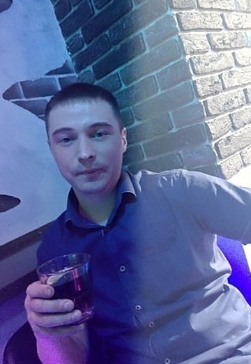Моя фотография - Андрей, 38 из Серов (@andrey522233)