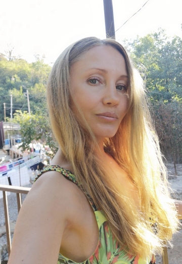 Моя фотографія - Леся, 41 з Туймази (@leysan1564)