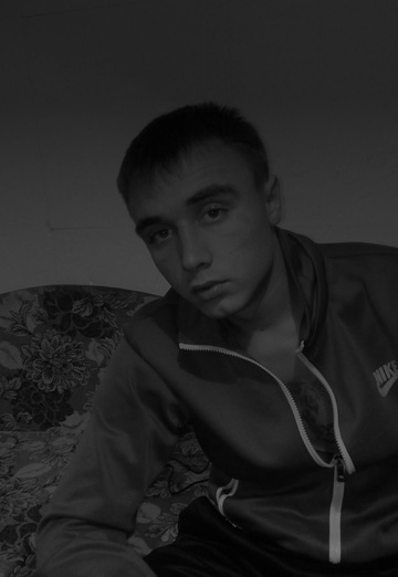 Моя фотография - Эдуард, 28 из Углегорск (@eduard20200)