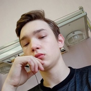 Максим Половников, 19, Усть-Нера
