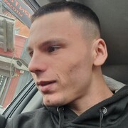 Виталик, 22, Гиагинская