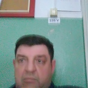 Михаил, 51, Губаха