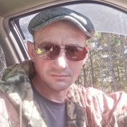 Сергей, 44, Новобурейский