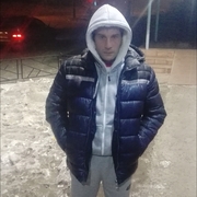 Artem, 42, Краснозаводск