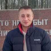 Олег, 35, Родники