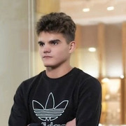 Даня, 18, Новосибирск