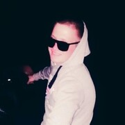 Александр, 32, Бузулук