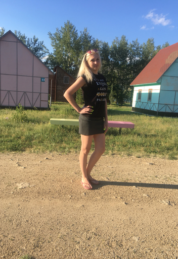 La mia foto - Yuliya, 31 di Öskemen (@uliya158621)