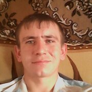 Анатолий, 32, Верхний Мамон