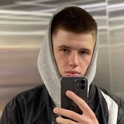 Влад, 18, Уссурийск